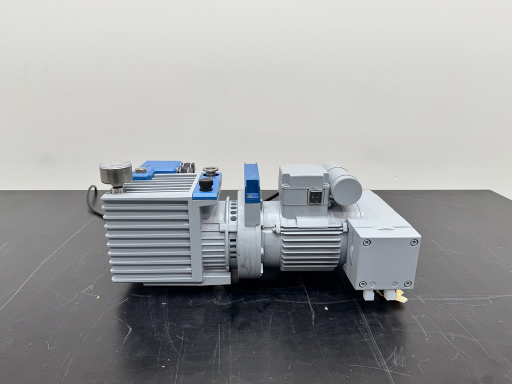 Image of Vacuubrand RC6 Chemistry Hybrid Pump